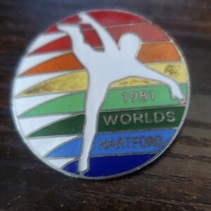 1981 Figure SKATING World Skating  Championchips Hartford Ct.. Enamel Pin